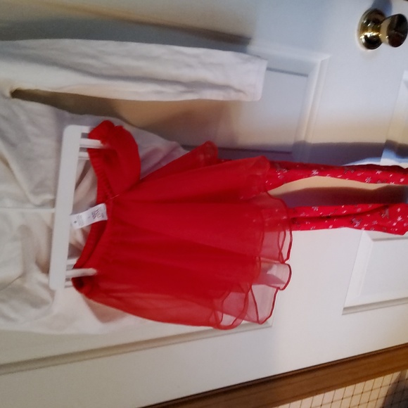 Carter's 3 piece Girls Christmas outfit Size 7 - Picture 2 of 2